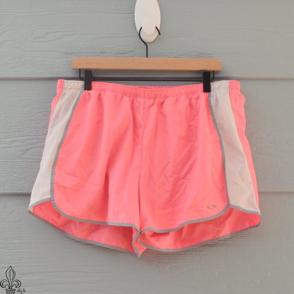 🐚Champion Athletic Shorts🐚 - Picture 2 of 6